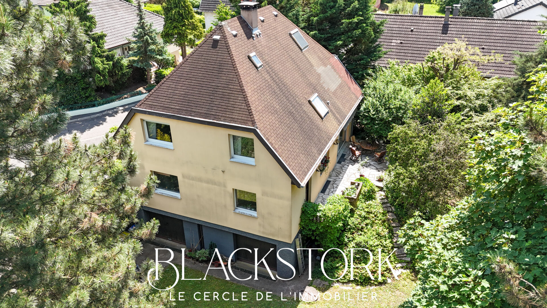 Maison Hoenheim 6 pi\u00e8ce(s) 220 m2 2